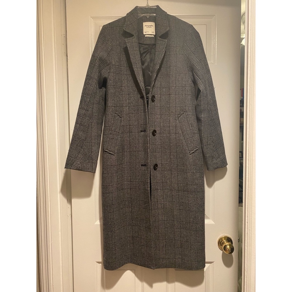 Abercrombie & Fitch Plaid Dad Coat